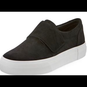 VINCE CAGE PLATFORM SNEAKERS! NWOB!💕💕